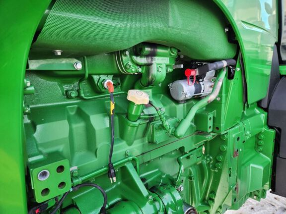 2016 John Deere 8295R Tractor