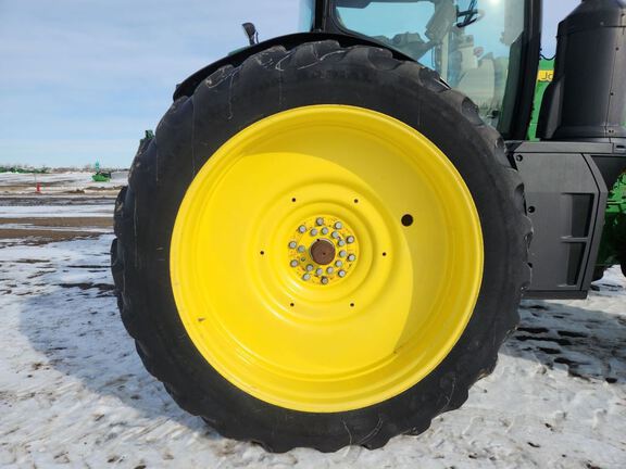 2016 John Deere 8295R Tractor