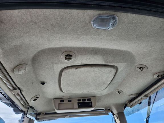 2016 John Deere 8295R Tractor