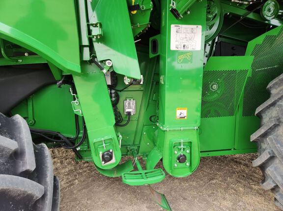 2024 John Deere S780 Combine
