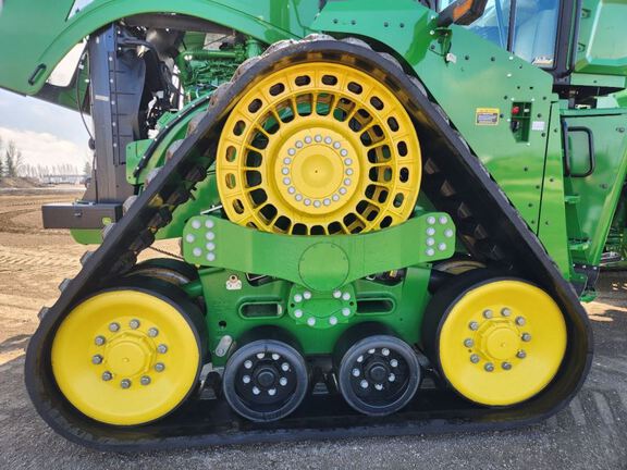 2024 John Deere 9RX 640 Tractor Rubber Track