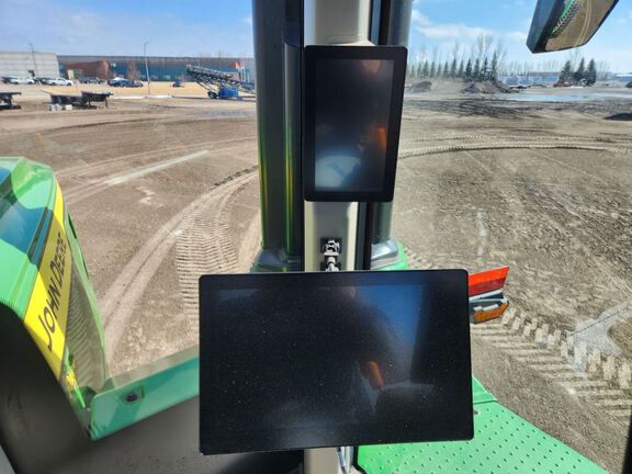 2024 John Deere 9RX 640 Tractor Rubber Track