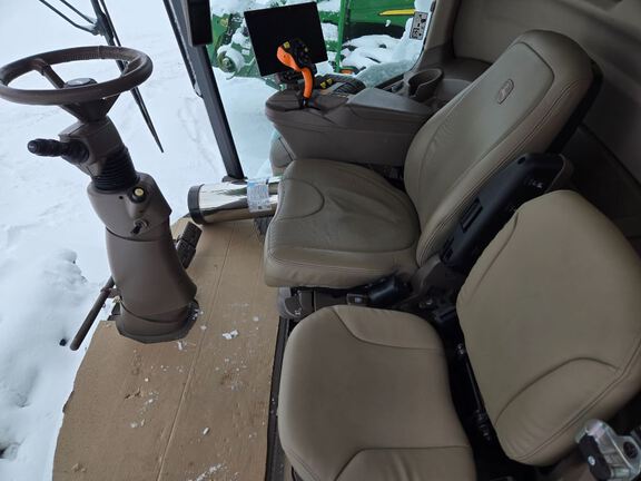 2024 John Deere S780 Combine