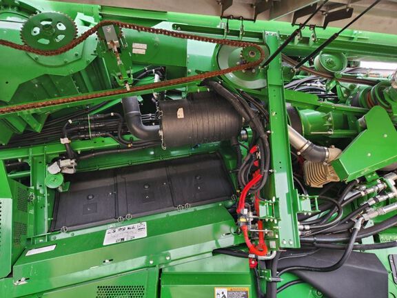 2024 John Deere S780 Combine