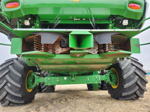 2024 John Deere S780 Combine