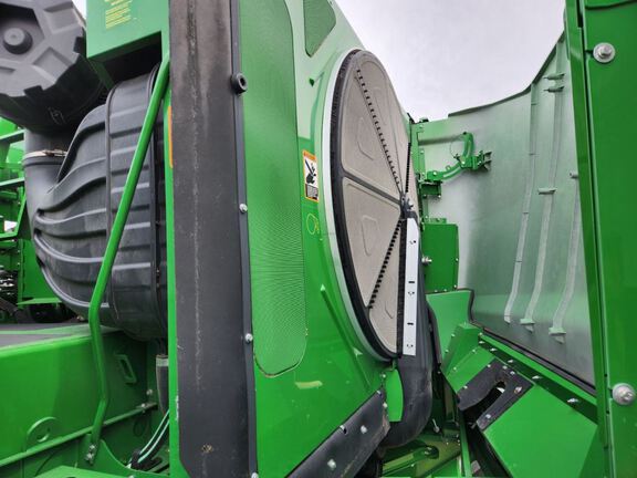 2024 John Deere S780 Combine