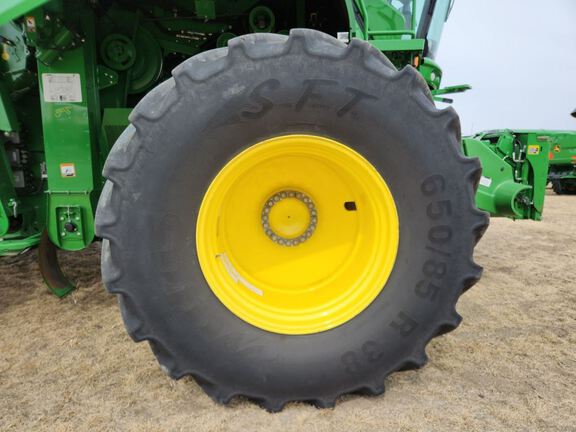 2024 John Deere S780 Combine