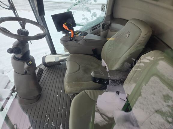 2024 John Deere S780 Combine