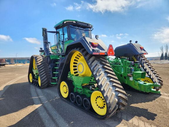 2025 John Deere 9RX 710 Tractor Rubber Track