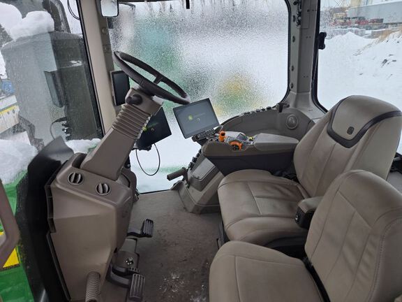 2024 John Deere 9RX 640 Tractor Rubber Track