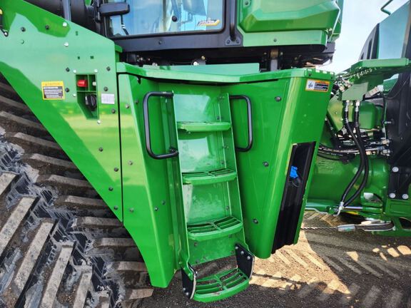 2024 John Deere 9RX 640 Tractor Rubber Track