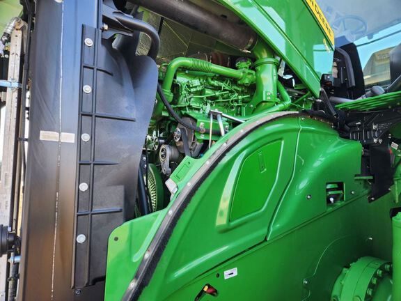 2024 John Deere 9RX 640 Tractor Rubber Track