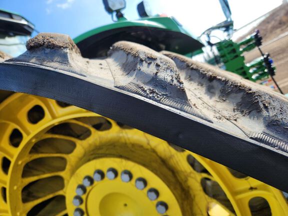 2024 John Deere 9RX 640 Tractor Rubber Track