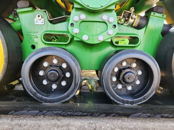 2024 John Deere 9RX 640 Tractor Rubber Track