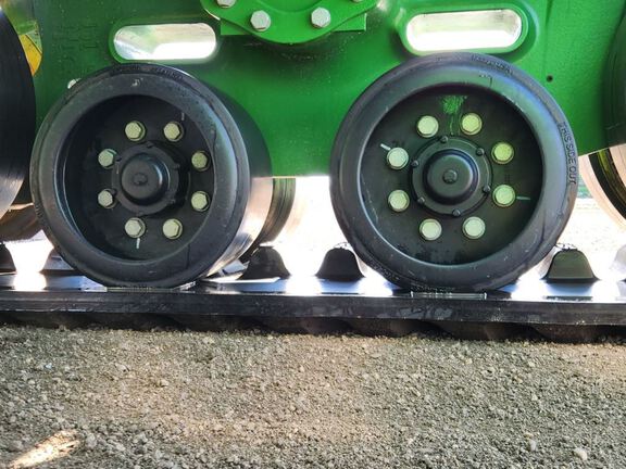 2024 John Deere 9RX 640 Tractor Rubber Track