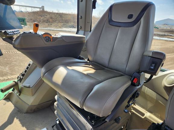 2024 John Deere 9RX 640 Tractor Rubber Track