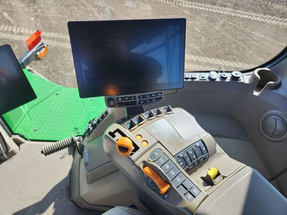 2024 John Deere 9RX 640 Tractor Rubber Track