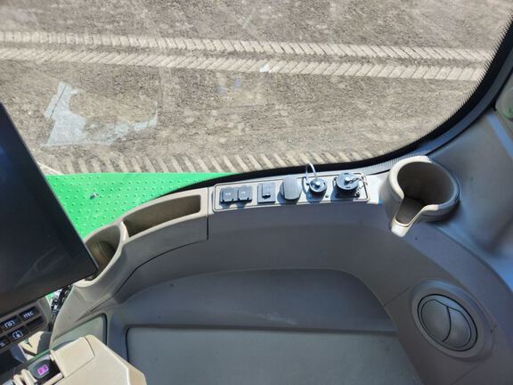 2024 John Deere 9RX 640 Tractor Rubber Track