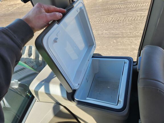 2024 John Deere 9RX 640 Tractor Rubber Track