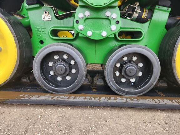 2024 John Deere 9RX 590 Tractor Rubber Track