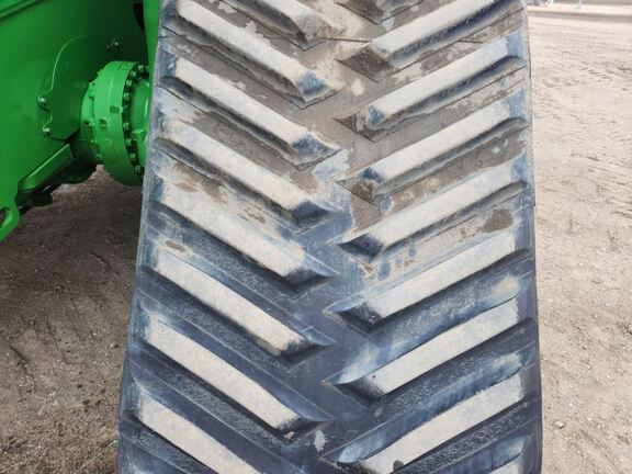 2024 John Deere 9RX 590 Tractor Rubber Track