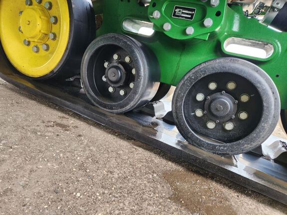 2024 John Deere 9RX 590 Tractor Rubber Track