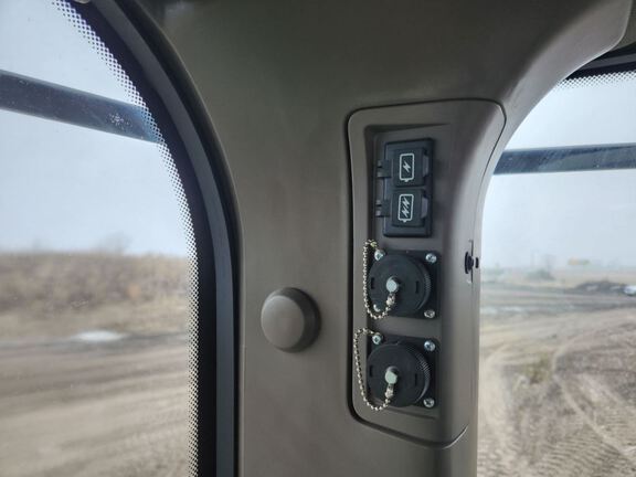 2024 John Deere 9RX 590 Tractor Rubber Track