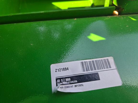 2025 John Deere S7 800 Combine