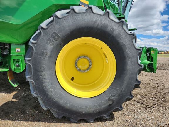 2025 John Deere S7 800 Combine