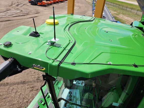 2025 John Deere S7 800 Combine