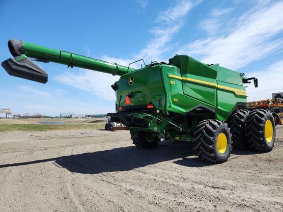 2025 John Deere S7 800 Combine