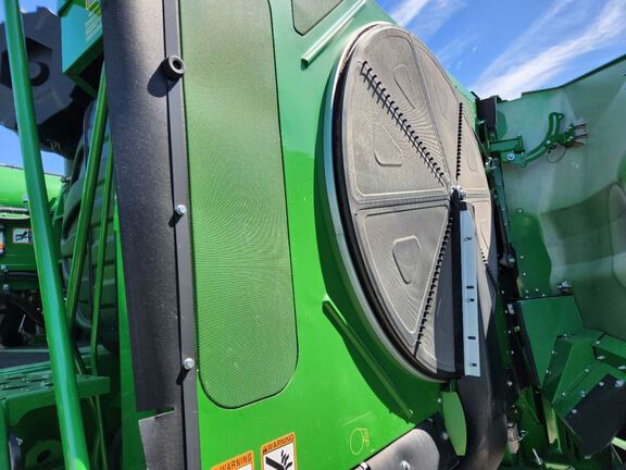 2025 John Deere S7 800 Combine