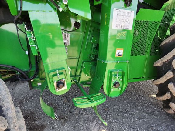 2025 John Deere S7 800 Combine