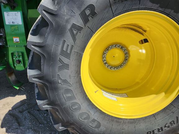 2025 John Deere S7 800 Combine