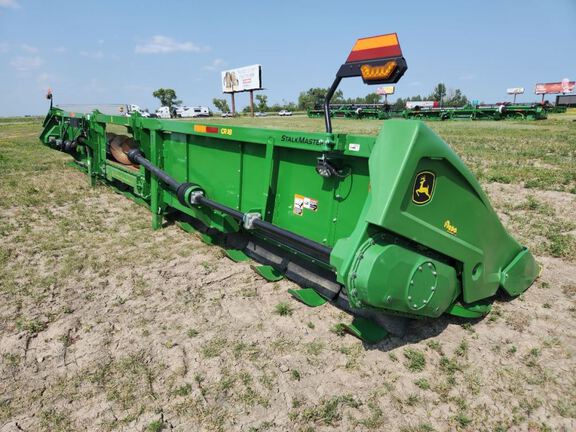 2025 John Deere C18R Header Corn Head