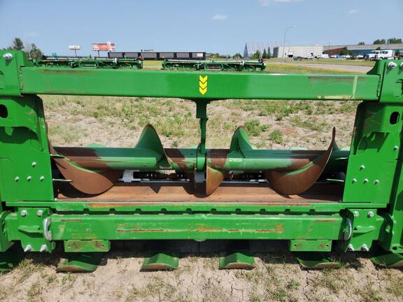2025 John Deere C18R Header Corn Head