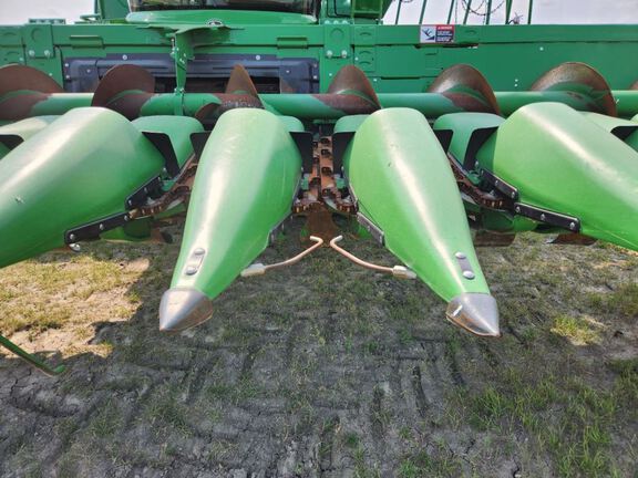 2025 John Deere C18R Header Corn Head