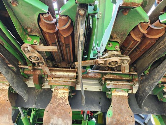 2025 John Deere C18R Header Corn Head