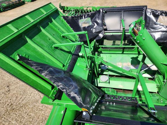 2025 John Deere S7 800 Combine