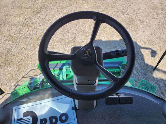 2025 John Deere S7 800 Combine