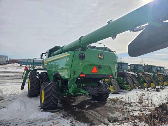 2025 John Deere S7 800 Combine