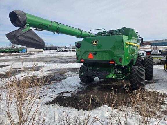 2025 John Deere S7 800 Combine