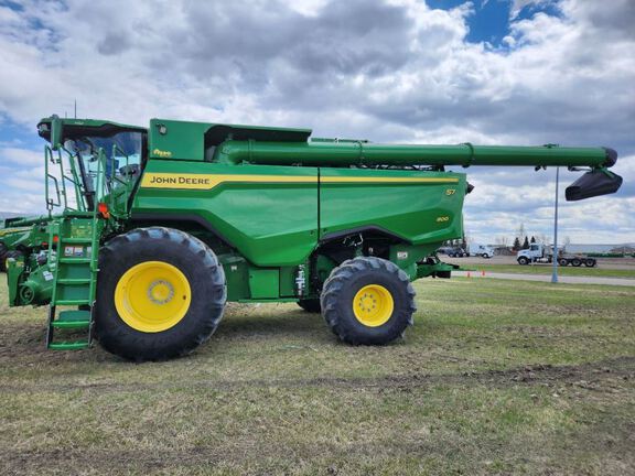 2025 John Deere S7 800 Combine