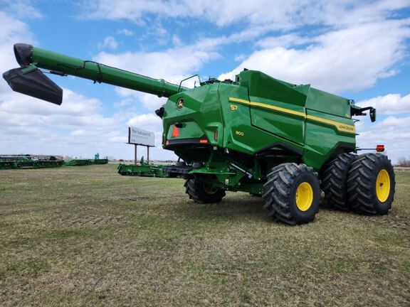 2025 John Deere S7 800 Combine