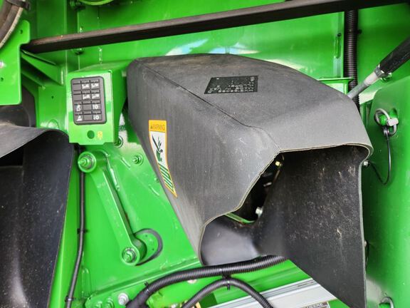 2025 John Deere S7 800 Combine