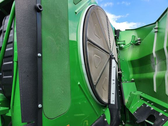 2025 John Deere S7 800 Combine