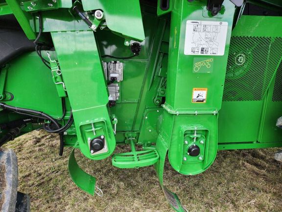 2025 John Deere S7 800 Combine