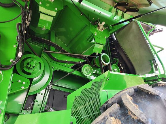 2025 John Deere S7 800 Combine