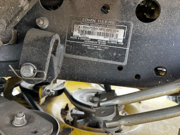 2022 John Deere X758 Garden Tractor