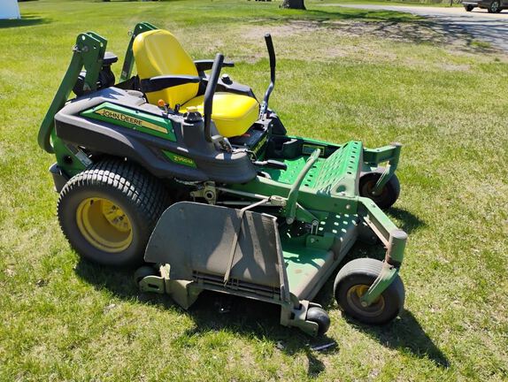 2014 John Deere 950M Mower/Zero Turn